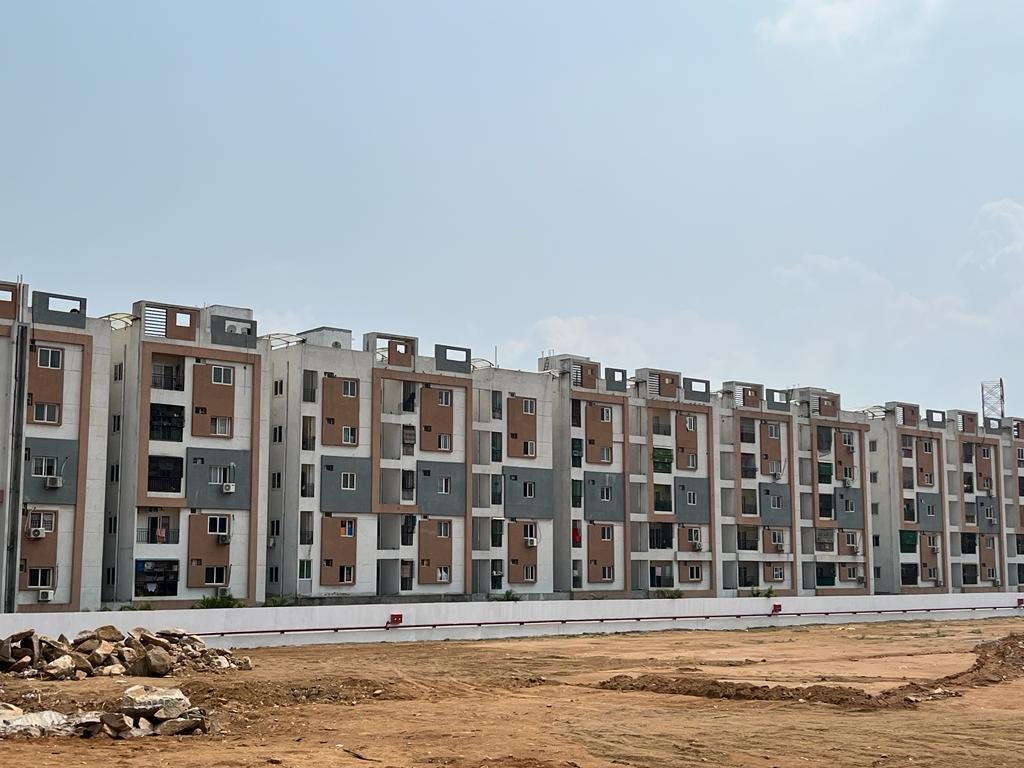 Sri Meenakshi County